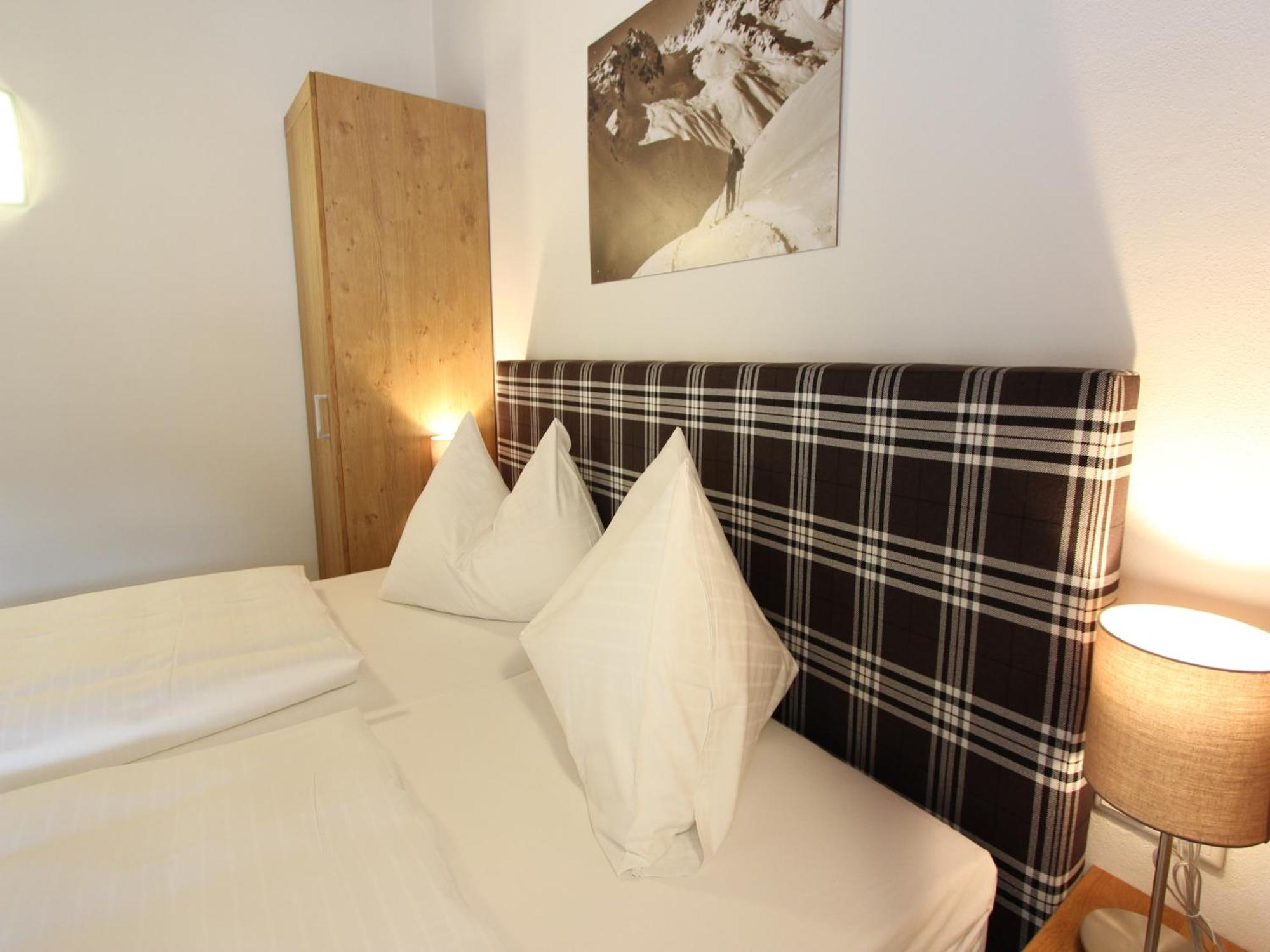 Modern Chalet With Sauna Near Ski Area In Saalbach Hinterglemm Salzburgerland Екстериор снимка